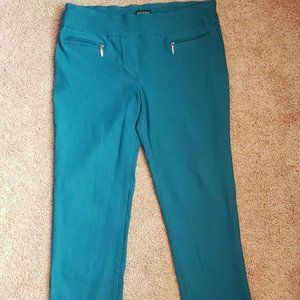 Soho Apparel Limited Teal Women's Capri Pants